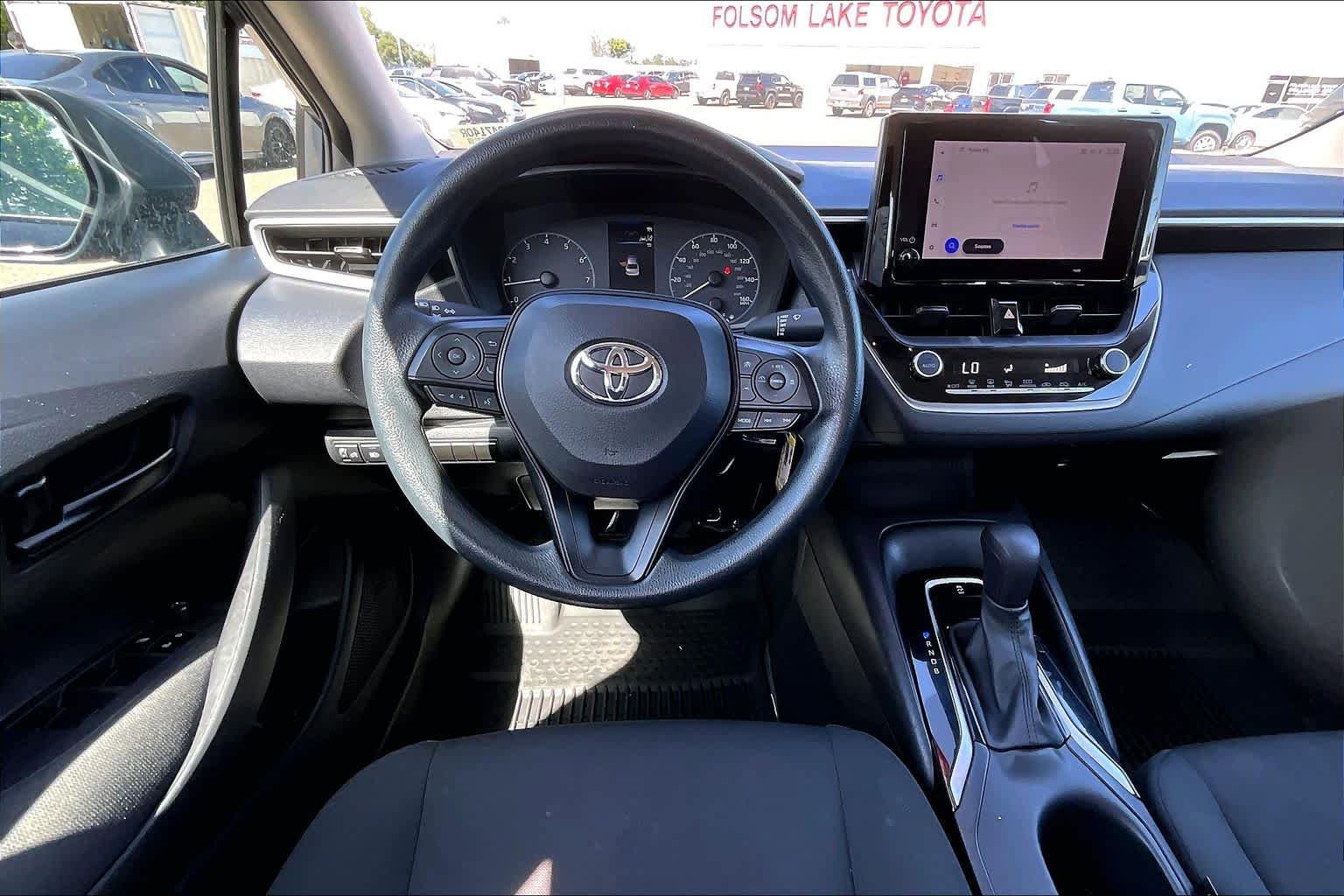 Certified 2023 Toyota Corolla LE FWD image 5