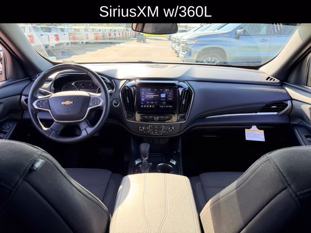 Used 2024 Chevrolet Traverse LT AWD/4WD image 7