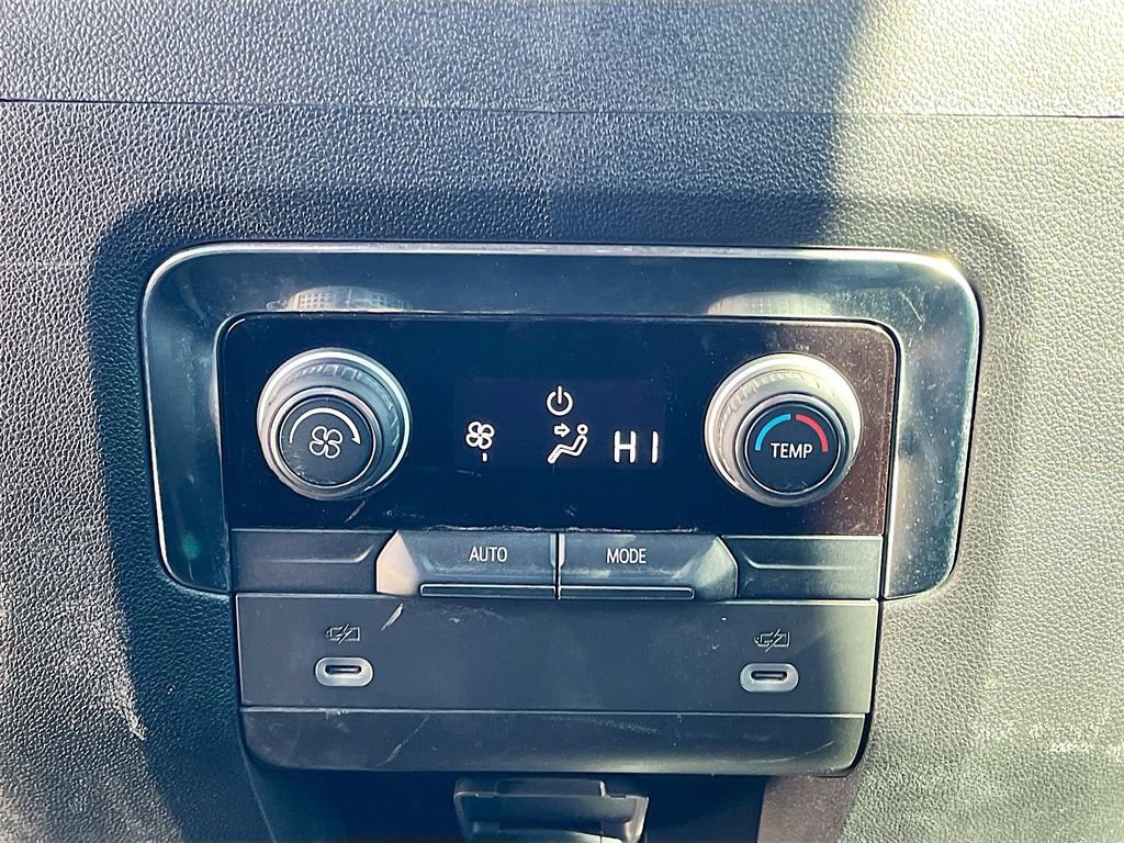 Used 2023 Chevrolet Suburban LS image 12