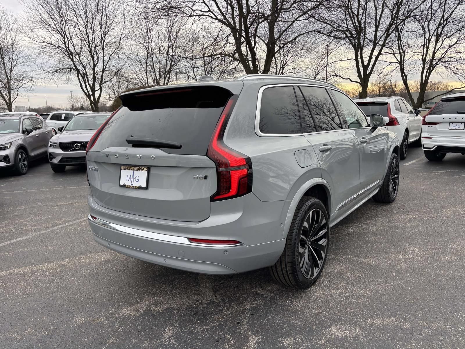 Used 2026 Volvo XC90 B6 Ultra w/ Protection Package AWD/4WD image 7