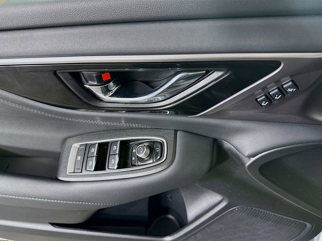 Certified 2025 Subaru Legacy Touring XT AWD/4WD image 25