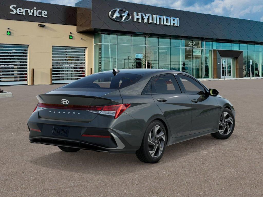 New 2026 Hyundai Elantra SEL Sport Premium FWD image 4