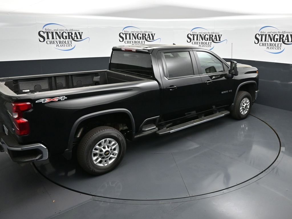 Used 2025 Chevrolet Silverado 2500 LT w/ Convenience Package image 15