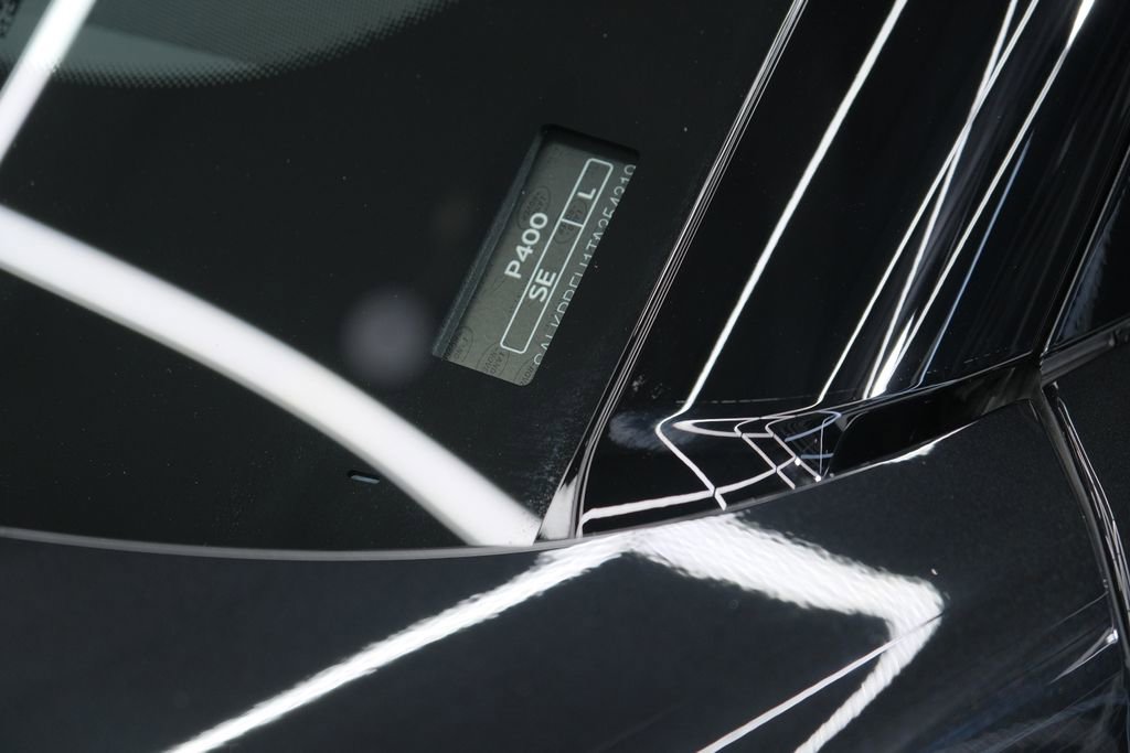 Used 2026 Land Rover Range Rover Long Wheelbase SE image 21