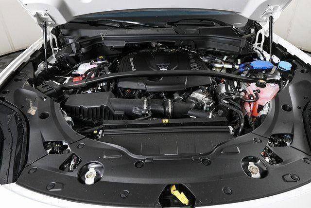 New 2025 Maserati Grecale Modena AWD/4WD image 37