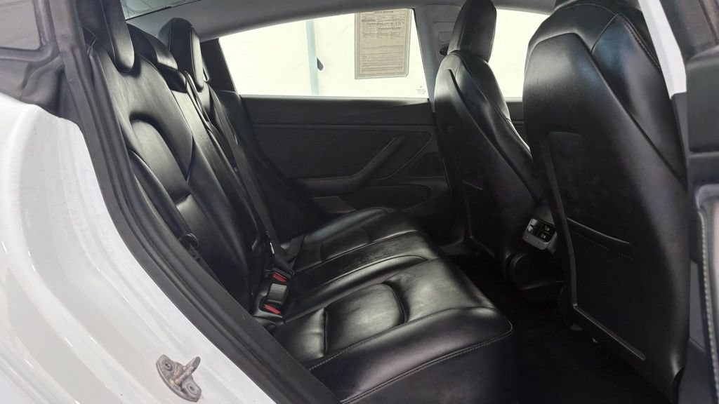 Used 2020 Tesla Model 3 Long Range AWD/4WD image 26
