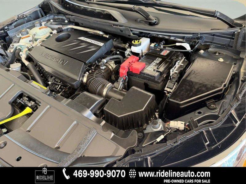 Used 2025 Nissan Rogue SV w/ SV Premium Package FWD image 27