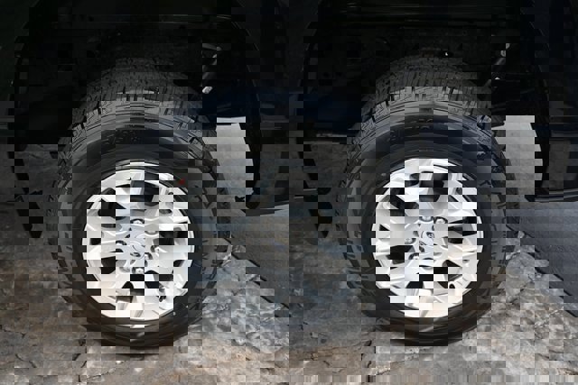 Used 2023 Ford F150 XLT image 13