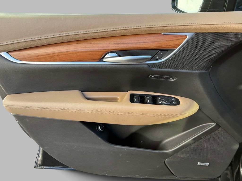 Used 2018 Cadillac XT5 Platinum image 20