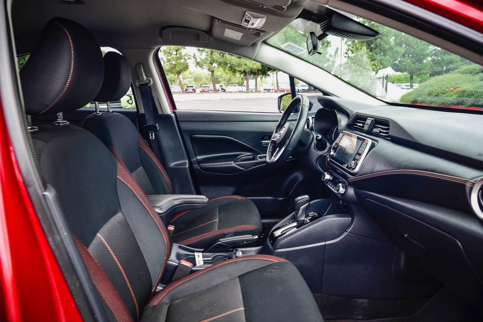 Used 2020 Nissan Versa SR image 20