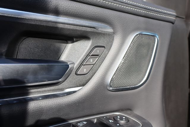 Used 2023 RAM 1500 Laramie AWD/4WD image 11