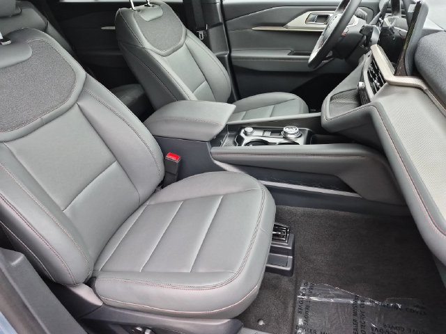 New 2027 Ford Explorer Active w/ Active Comfort Package AWD/4WD image 19