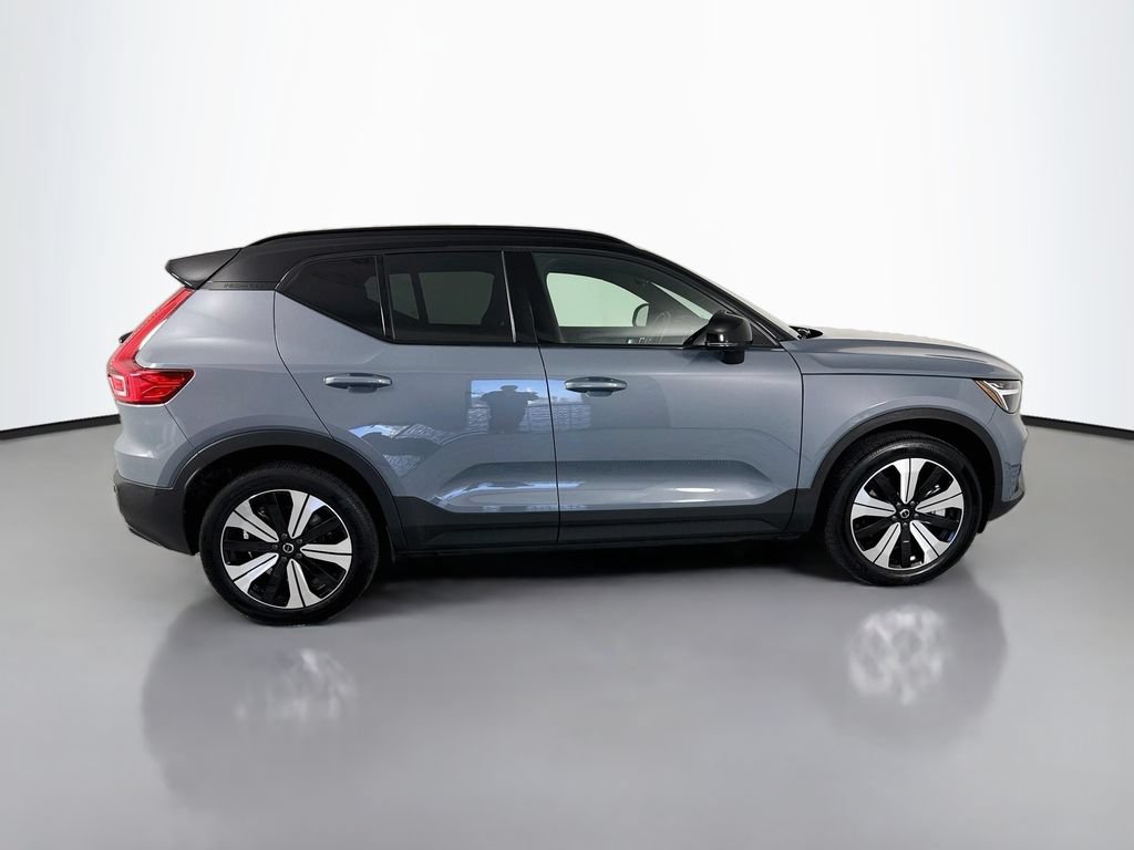 Used 2023 Volvo XC40 Recharge Plus AWD/4WD image 8
