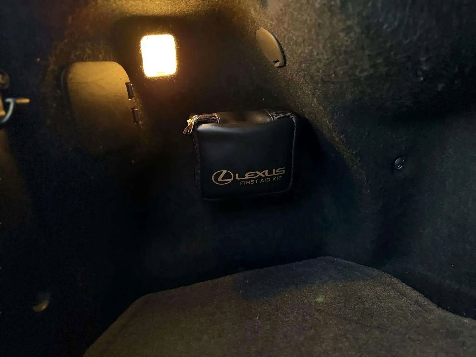 Used 2004 Lexus ES 330 image 23