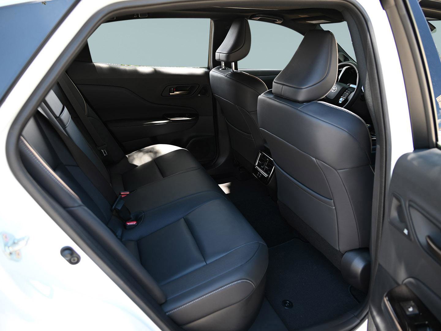 Used 2025 Toyota Crown Platinum image 26