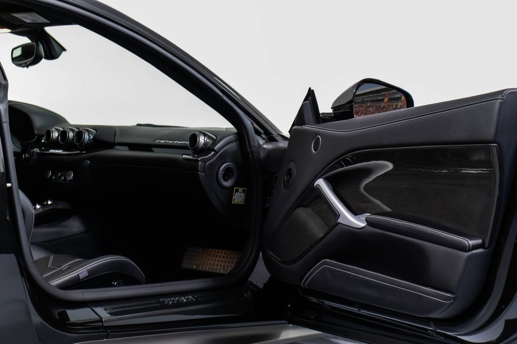 Used 2014 Ferrari F12 Berlinetta RWD image 46