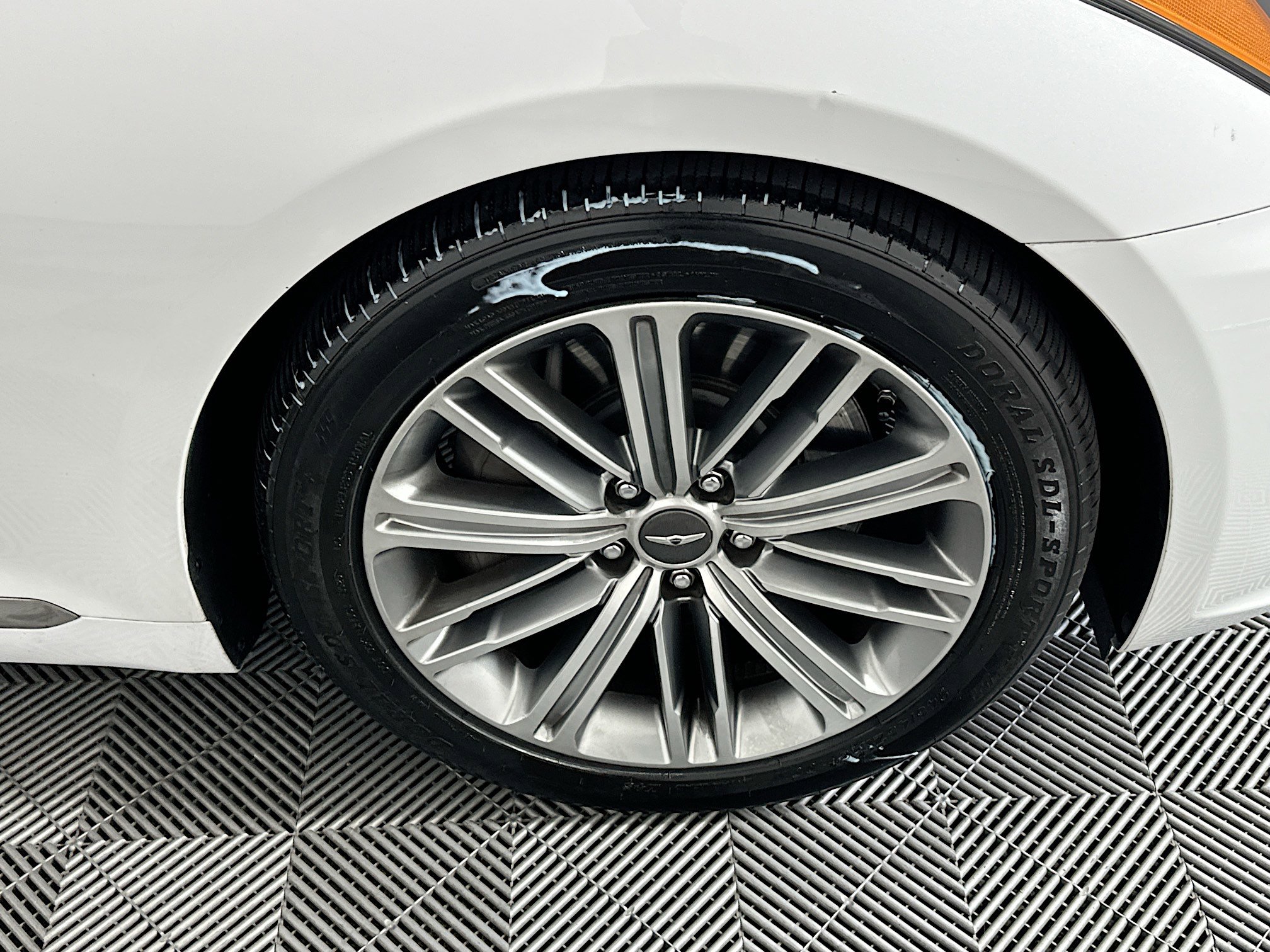 Used 2018 Genesis G80 3.8 w/ Option Group 03 RWD image 11
