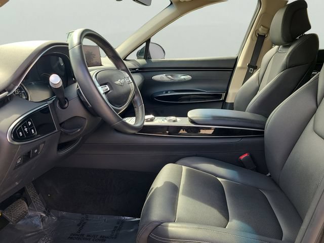 Used 2025 Genesis GV70 2.5T AWD/4WD image 19