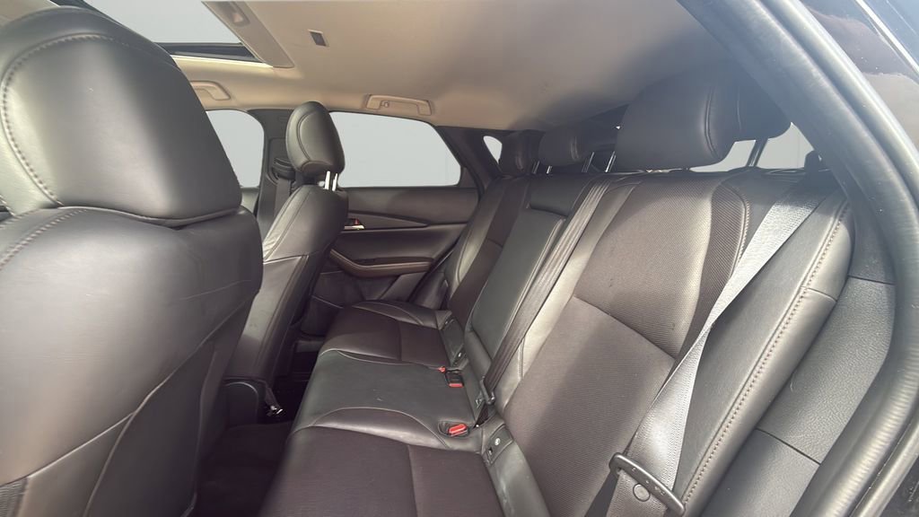 Used 2023 MAZDA CX-30 AWD 2.5 S w/ Premium Package image 16