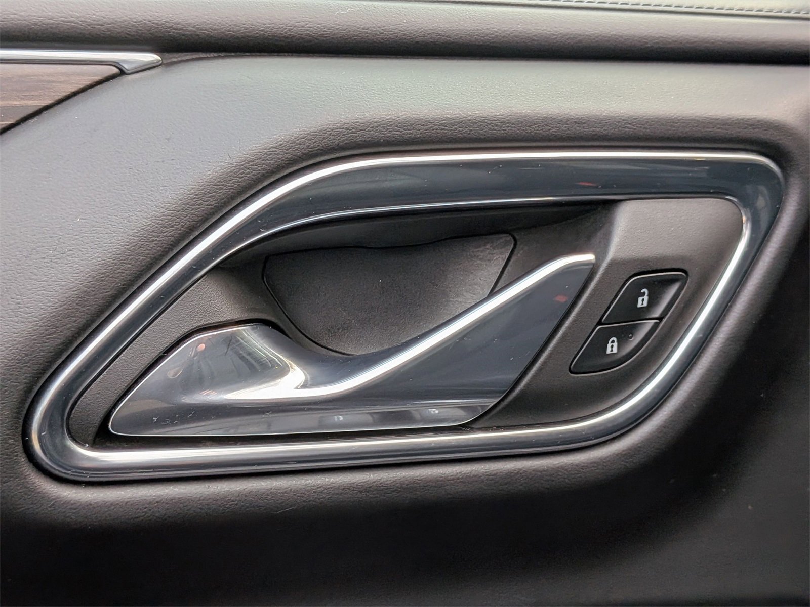 Used 2023 Chevrolet Tahoe LT w/ Luxury Package image 13