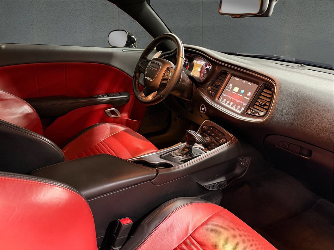 Used 2016 Dodge Challenger R/T Plus RWD image 27