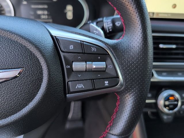 Used 2023 Genesis G70 2.0T w/ Sport Prestige Package image 19