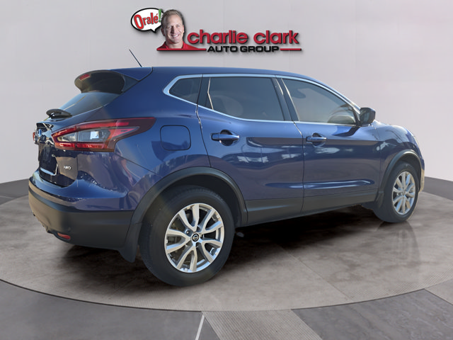 Certified 2022 Nissan Rogue Sport S AWD/4WD image 5
