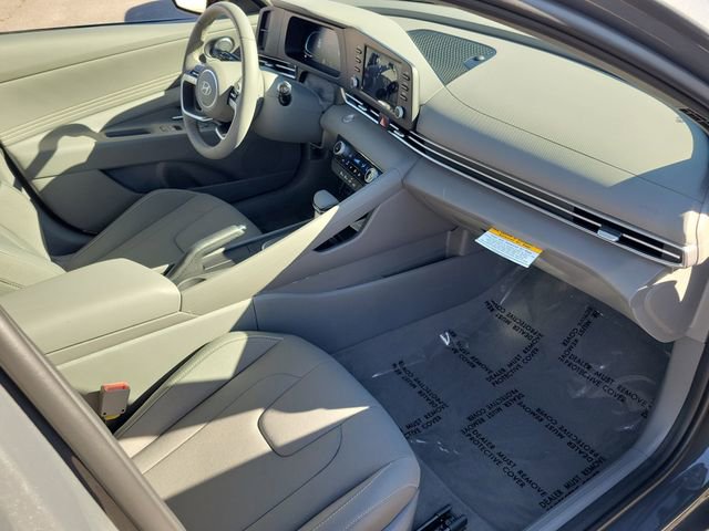 New 2026 Hyundai Elantra Sport image 17