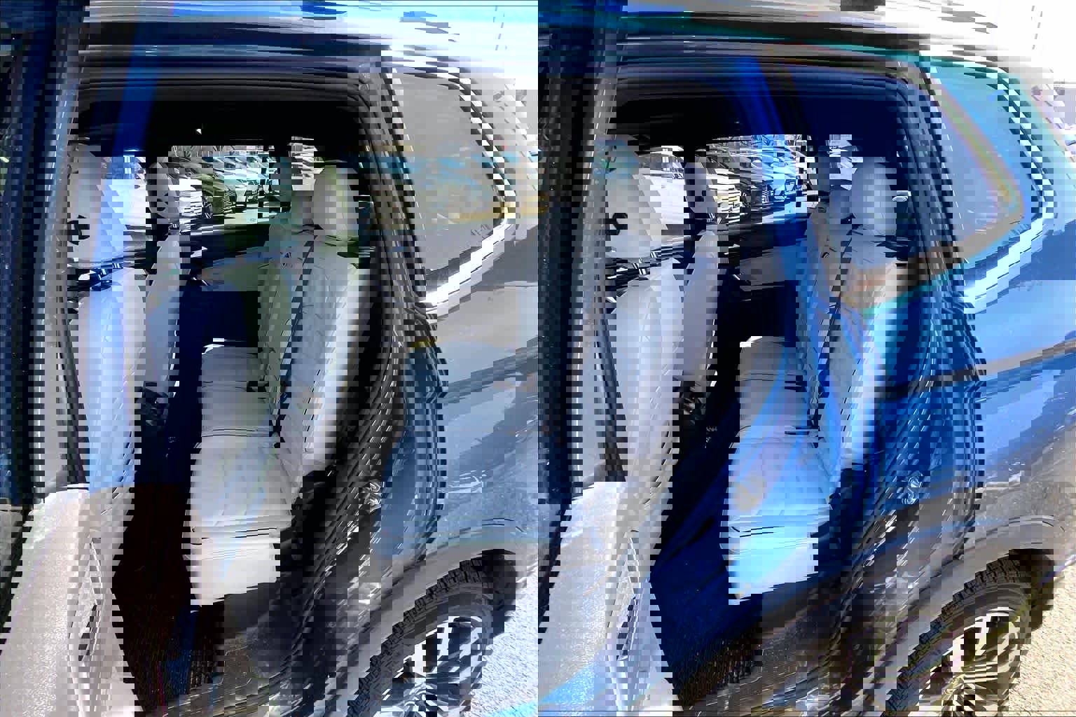 Used 2020 Volkswagen Tiguan SEL Premium R-Line w/ 3rd Row Seat Package image 21