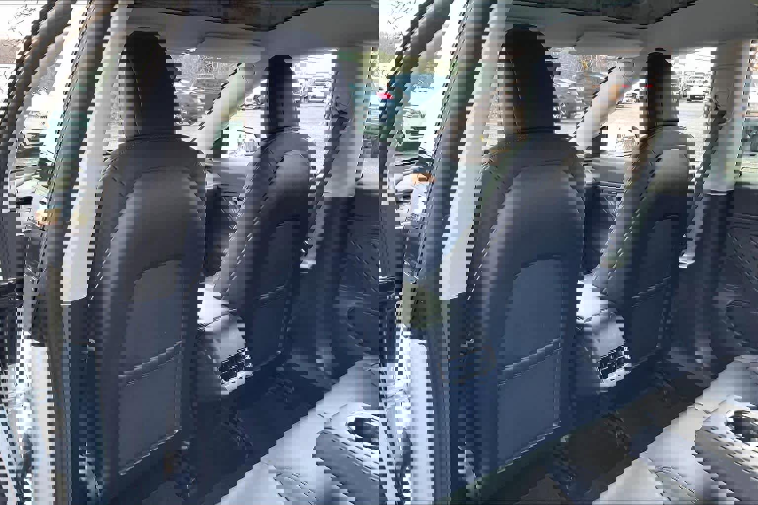 Used 2020 Tesla Model 3 Long Range image 23