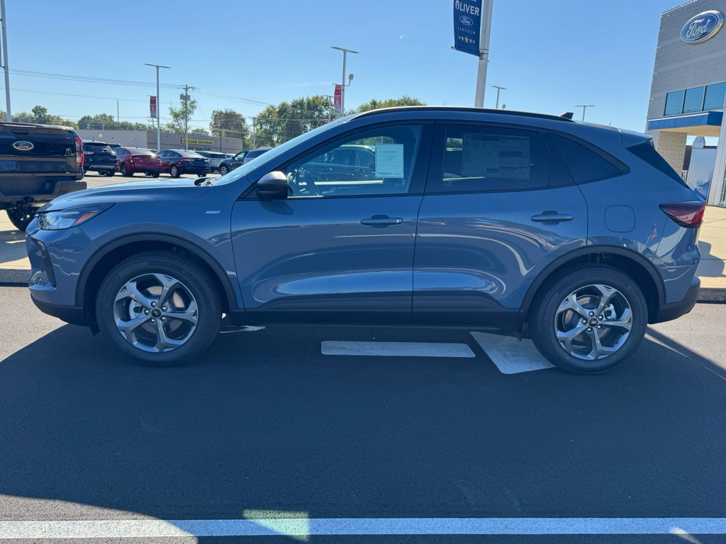 New 2026 Ford Escape ST-Line image 5