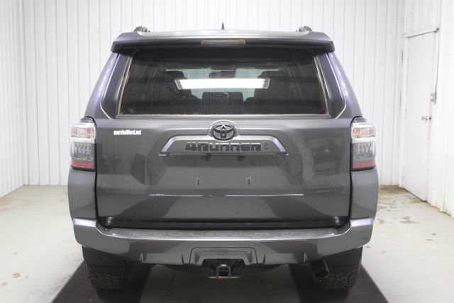 Used 2022 Toyota 4Runner SR5 Premium w/ Moonroof Package image 5
