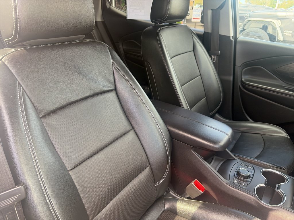 Used 2023 GMC Terrain SLT AWD/4WD image 23