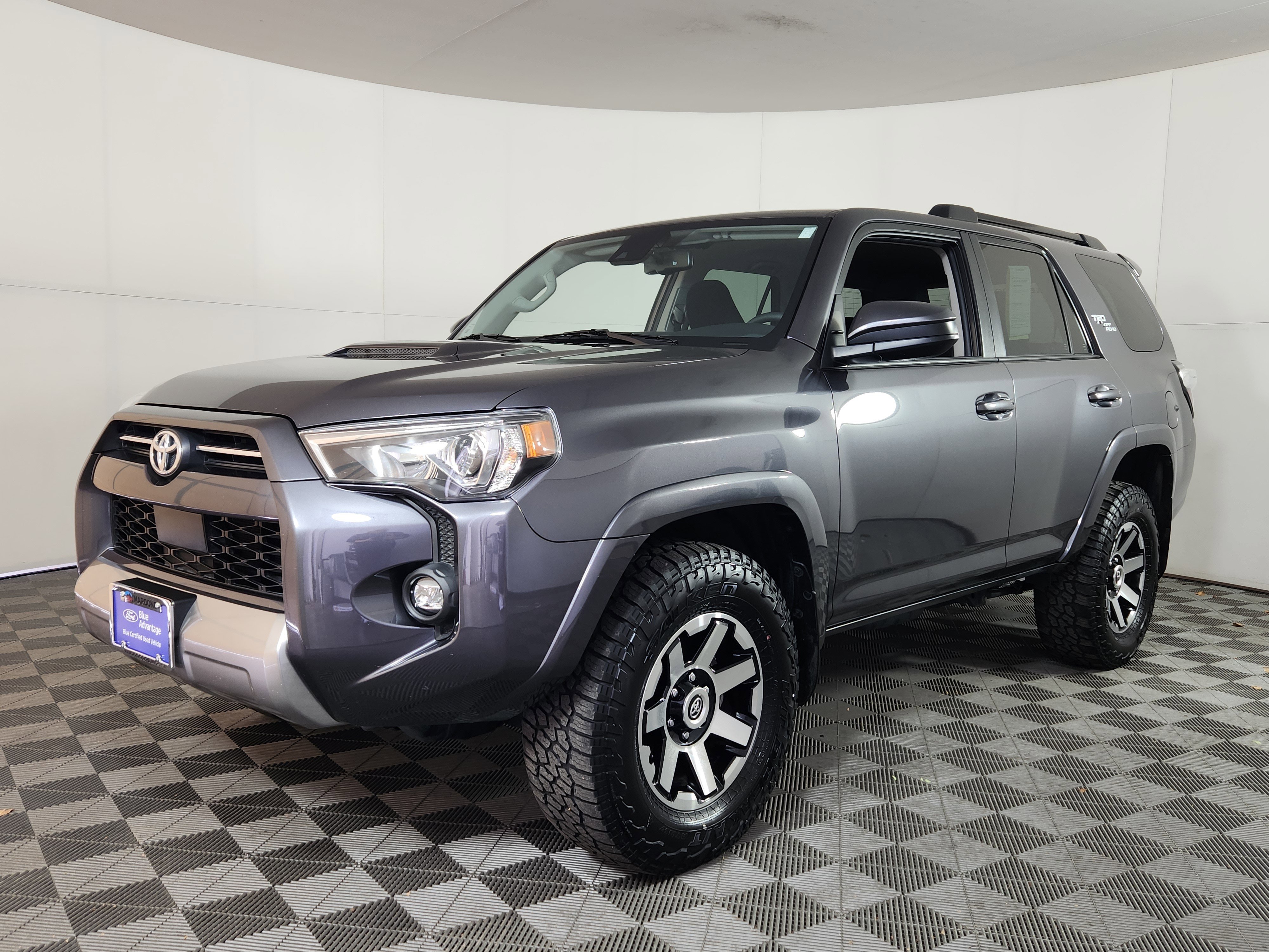 Used 2022 Toyota 4Runner TRD Off-Road video 3