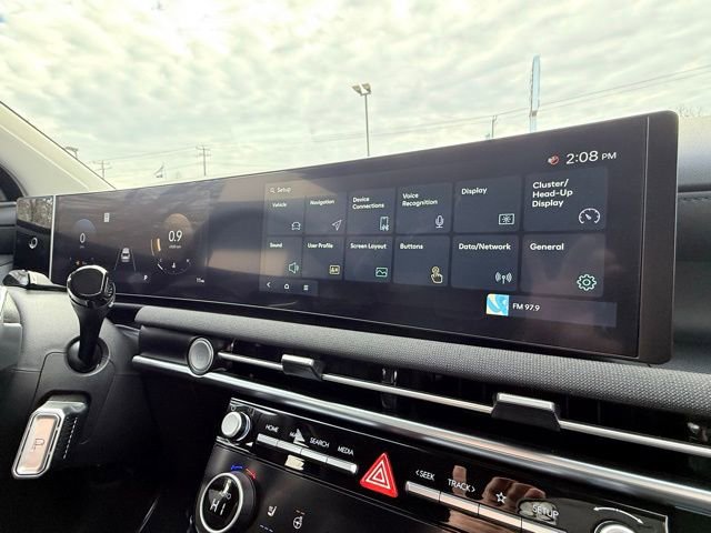 Used 2025 Hyundai Tucson Limited image 33