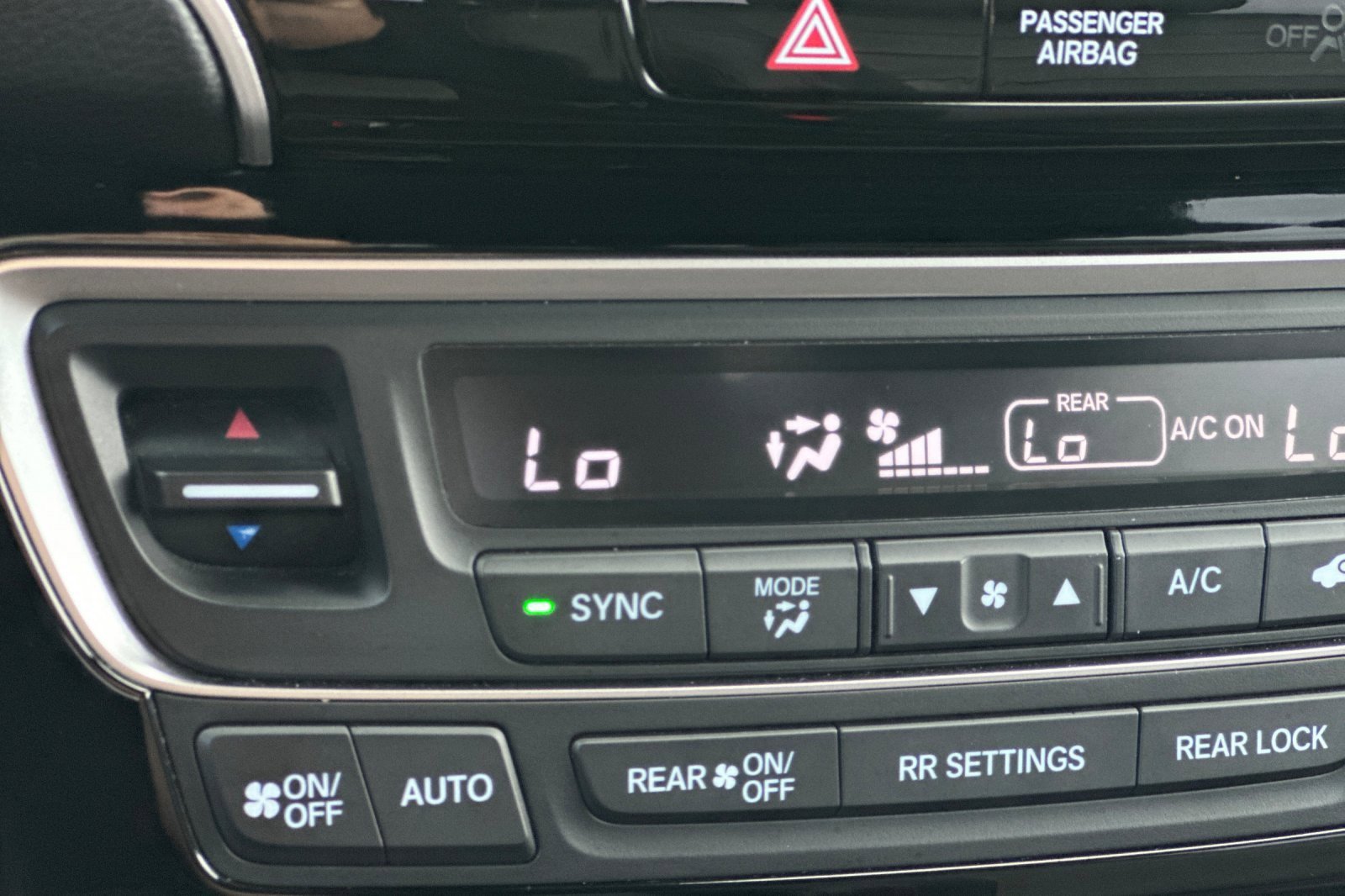 Used 2020 Honda Pilot Black Edition image 29