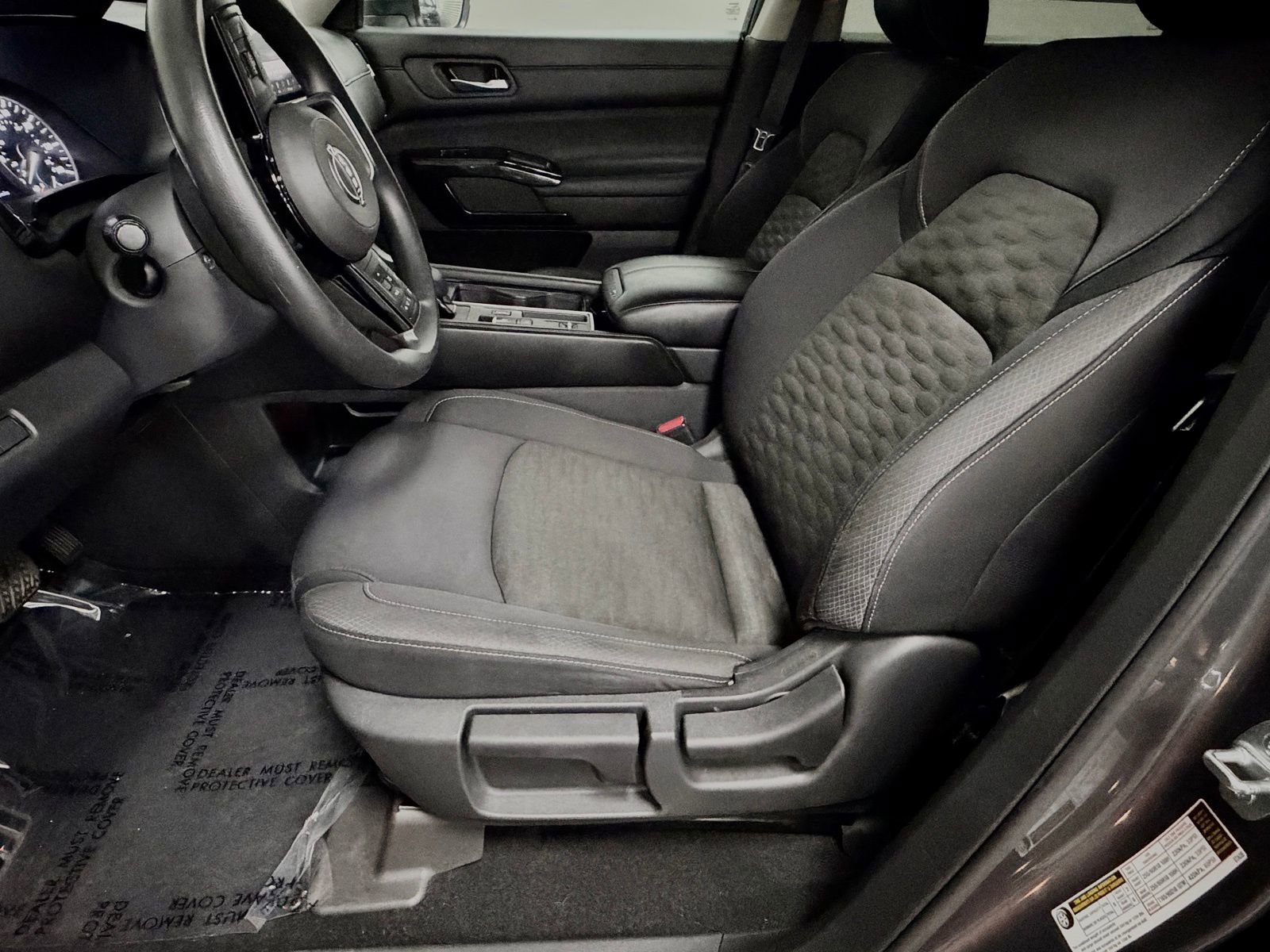 Used 2022 Nissan Pathfinder S FWD image 21