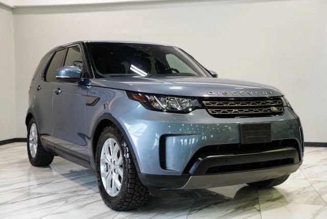 Used 2018 Land Rover Discovery SE AWD/4WD image 3