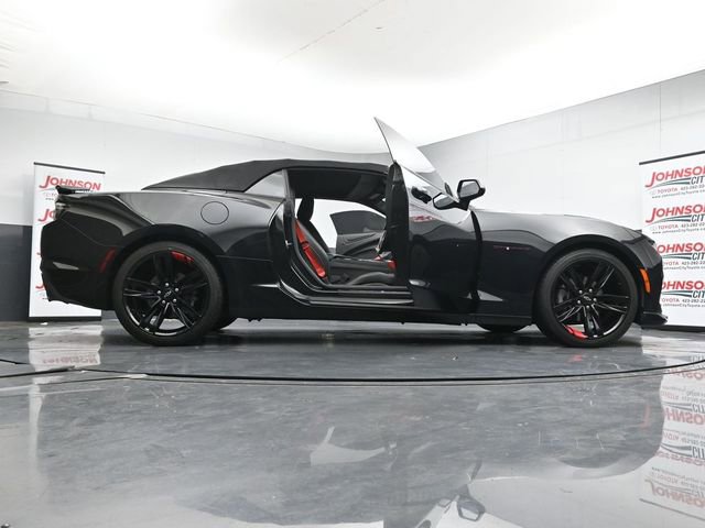 Used 2021 Chevrolet Camaro LT w/ Redline Edition image 40