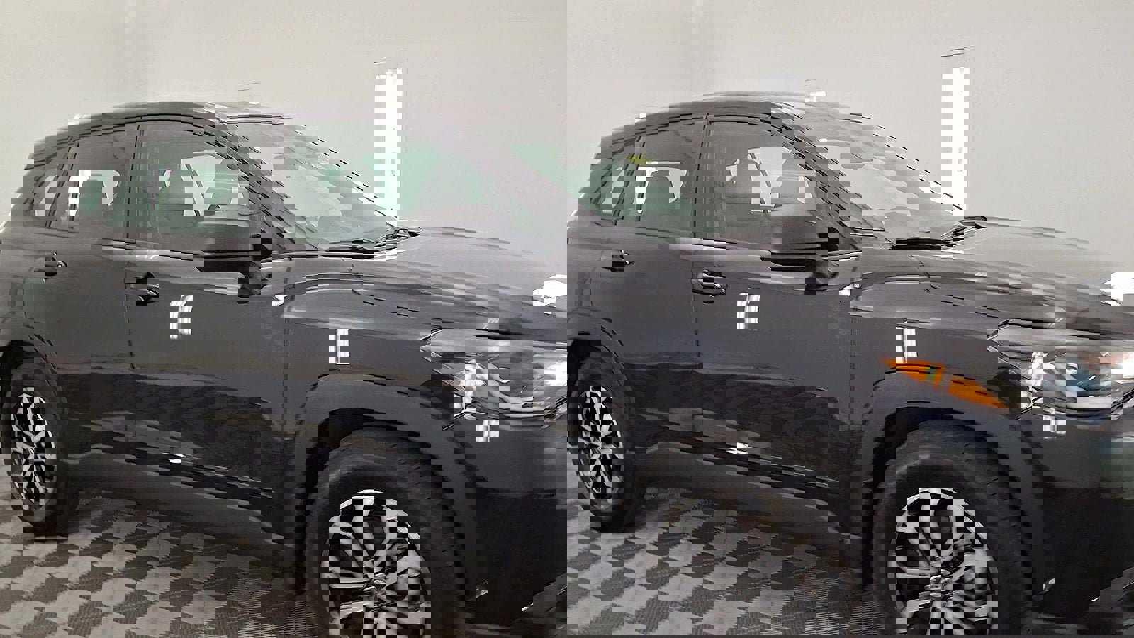 Used 2025 Toyota Corolla Cross AWD Hybrid image 6