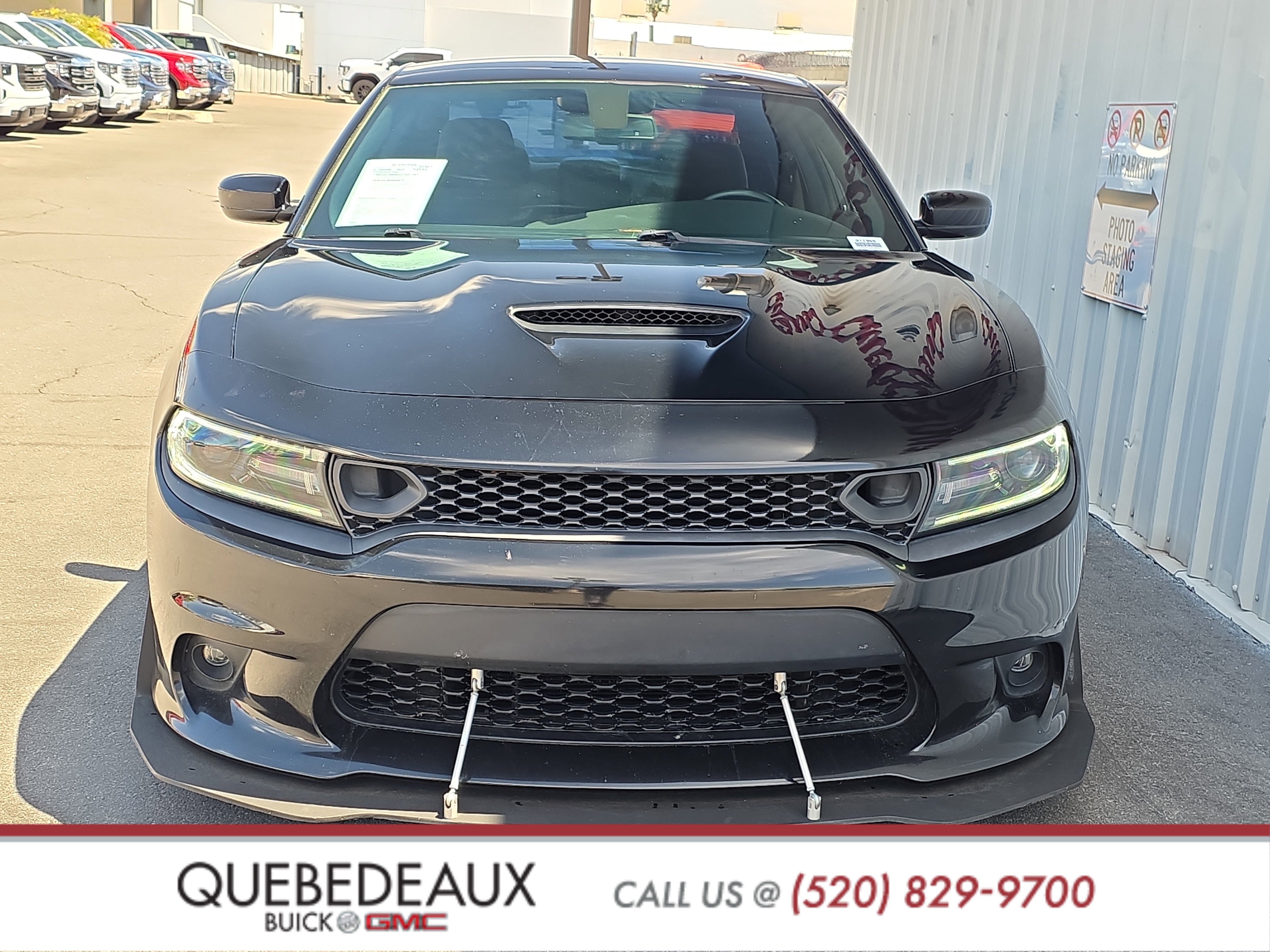 Used 2019 Dodge Charger GT w/ Blacktop Package RWD image 2