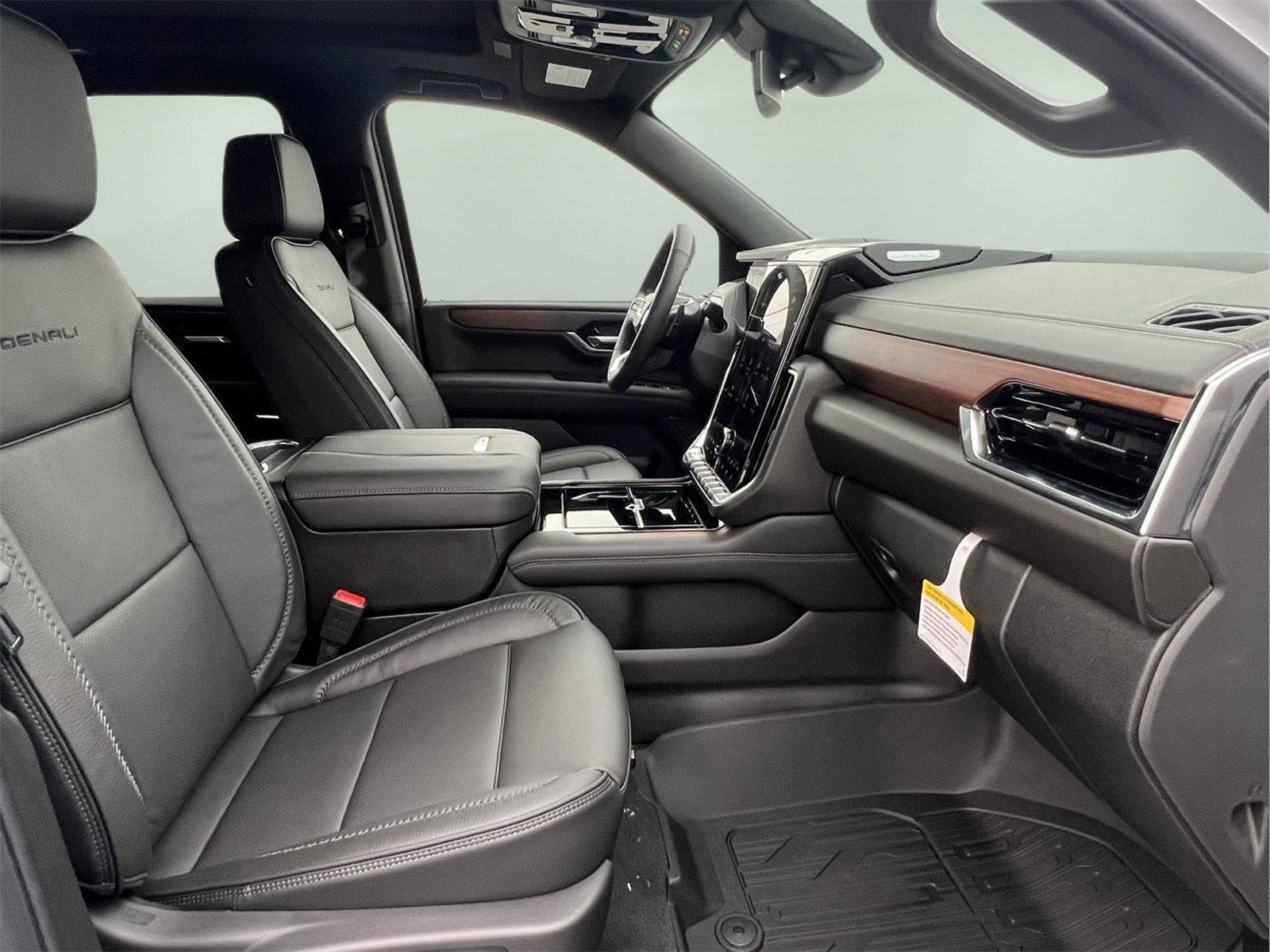 New 2026 GMC Yukon XL Denali w/ Sun & Power Step Package image 17