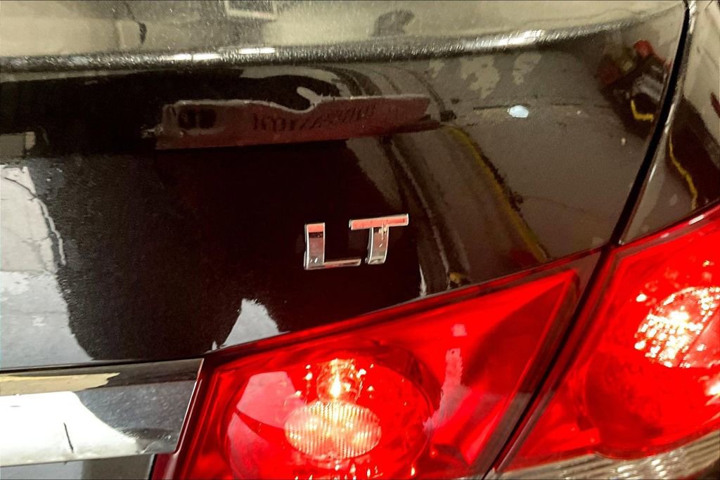 Used 2014 Chevrolet Cruze LT image 22