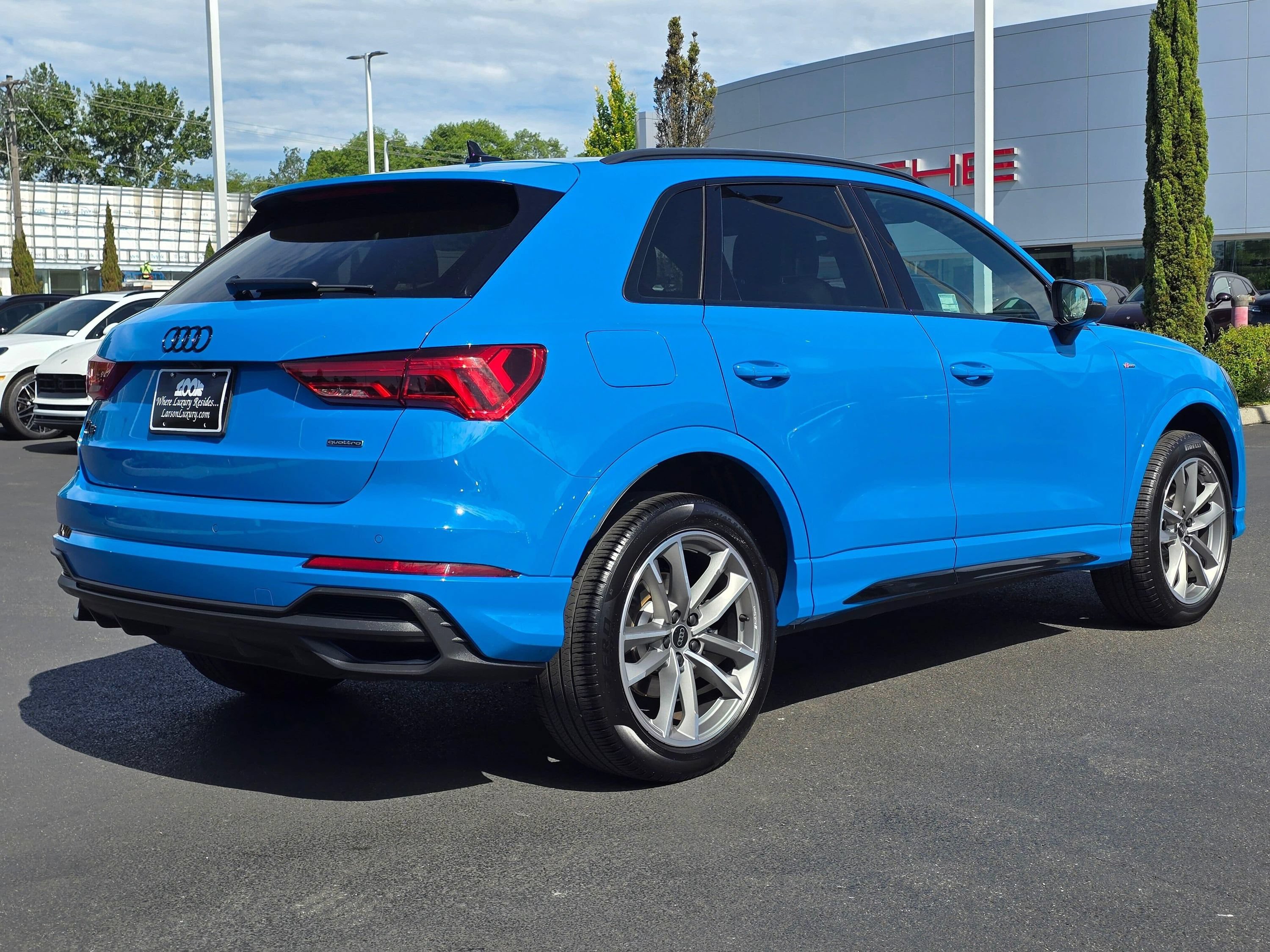 Used 2023 Audi Q3 2.0T Premium Plus w/ Premium Plus Package AWD/4WD image 5
