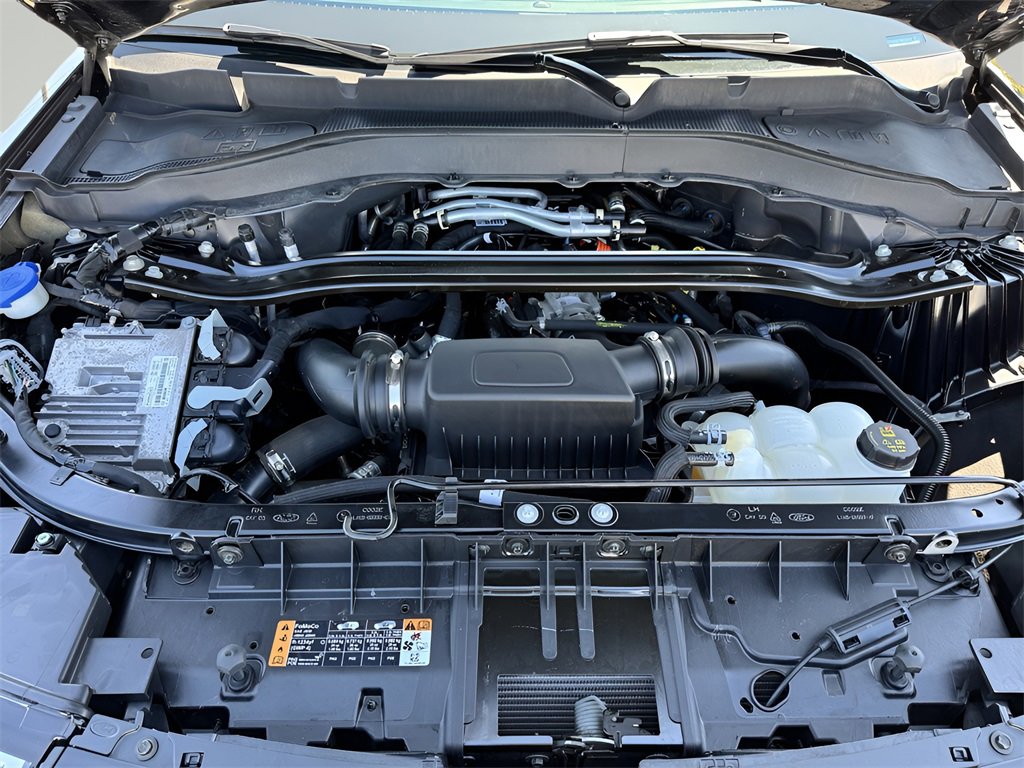 Used 2022 Ford Explorer ST w/ Equipment Group 401A image 9