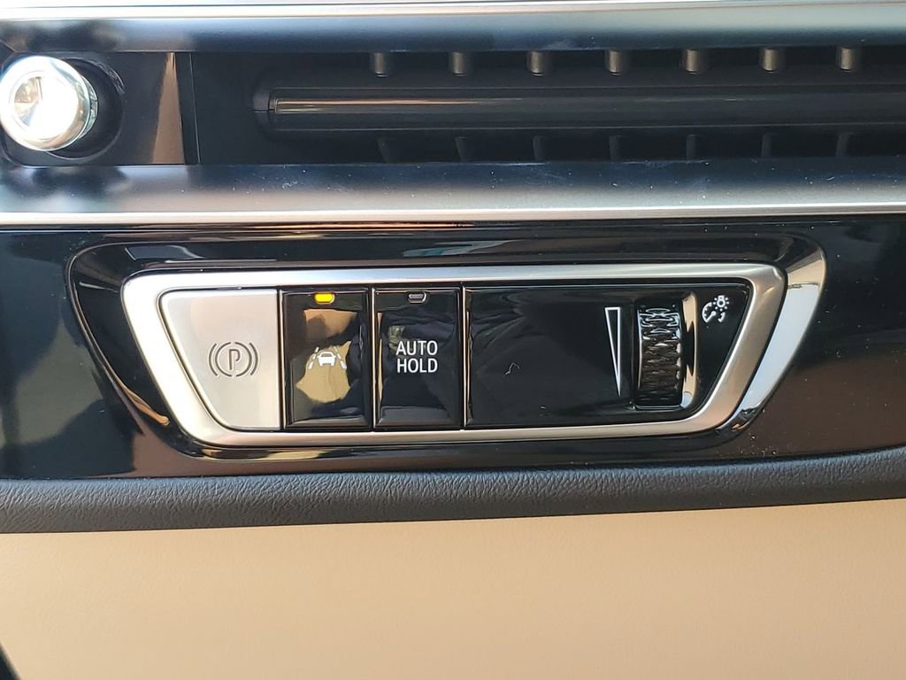 New 2026 Cadillac Lyriq V w/ Exterior Carbon Fiber Package image 17