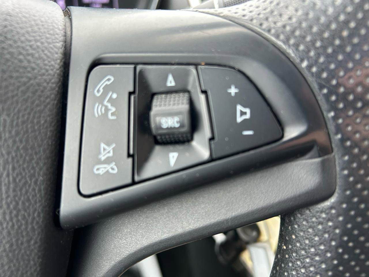 Used 2020 Chevrolet Trax LS w/ Tint and Cruise Package FWD image 19