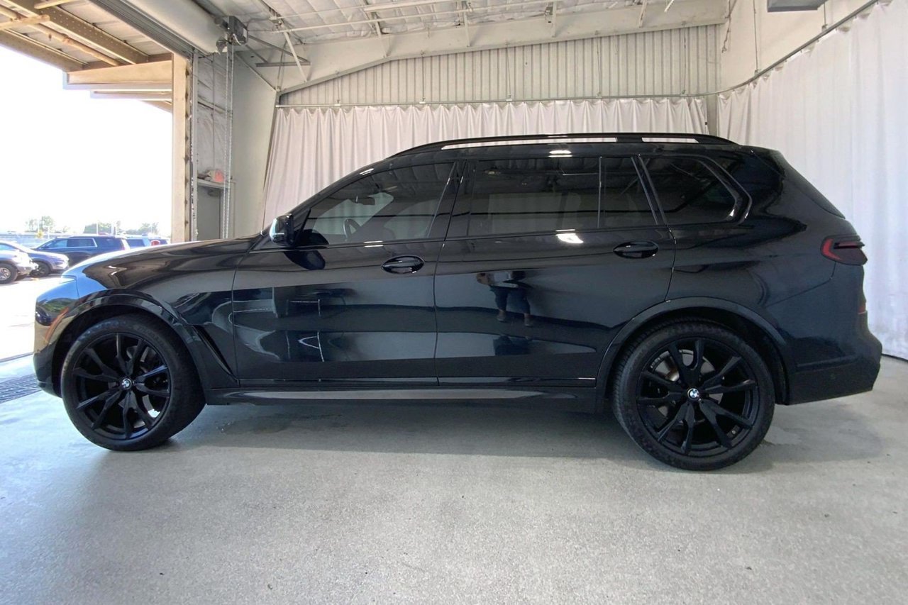 Used 2024 BMW X7 xDrive40i w/ Executive Package AWD/4WD image 26