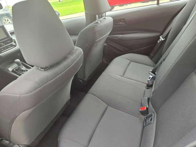 Used 2026 Toyota Corolla LE FWD image 25