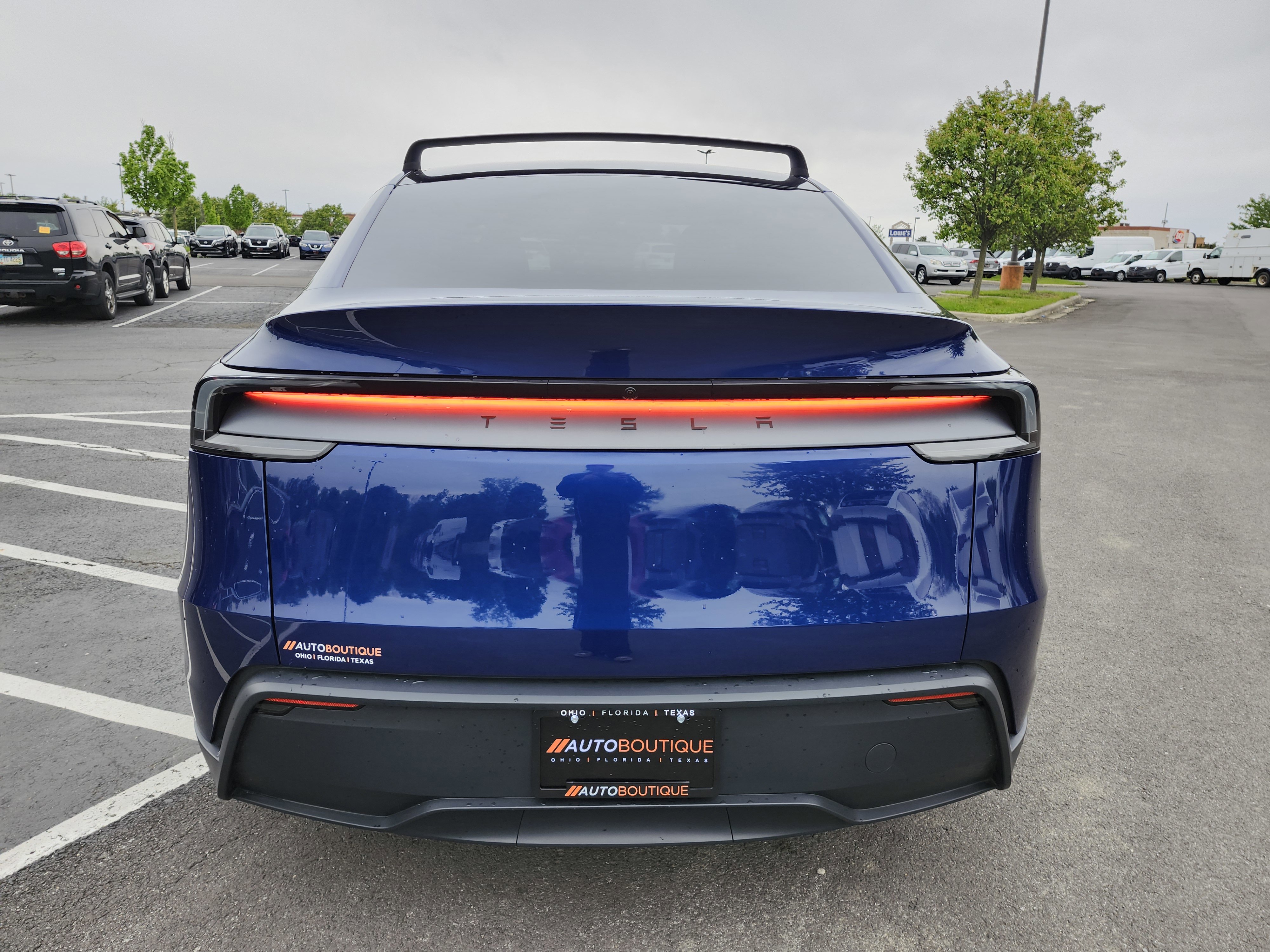 Used 2026 Tesla Model Y 2WD image 15
